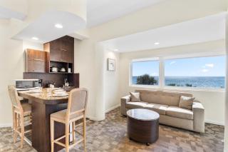 Crystal Beach Suites Miami Oceanfront Hotel - Miami Beach - 6