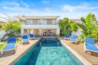 Villa Kazaya - Beachfront Holidays - Albion - 0
