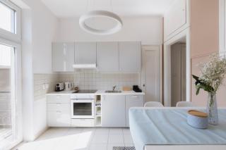 Spacious City Centre Apartment - Słowackiego - Krakau - 4