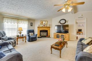 2 Mi to Dtwn Retreat on 3 Acres in Pelzer! - Piedmont - 7