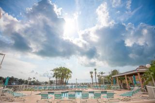 OPEN - Walkable, beach, amenities, all the extras - St Pete Beach - 9