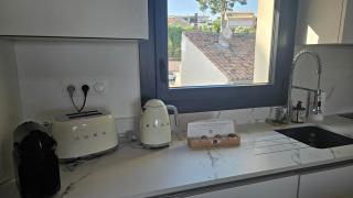 Duplex sur le port, 17m2 de terrasse, clim,parking - Bandol - 1