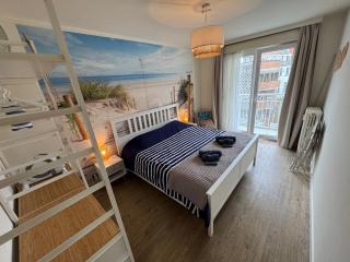 Appartement spacieux & familial à 400m de la plage d'Ostende 2 chambres avec patio by La Conciergerie - Ostenda - 0