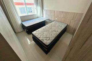 Apartamento 3 dormitórios na praia de Bombas - Bombinhas - 1
