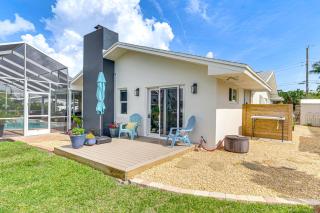 Walk to Ocean Riverfront Apt in Melbourne Beach! - Melbourne Beach - 0