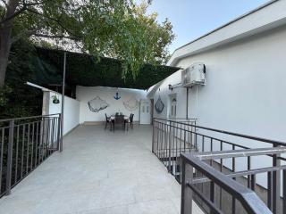 Gio Bella - Sutomore - 4