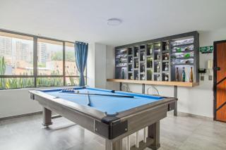 2 bedroom with pool table, 1 block from Lleras park, p8 - Medellín - 0