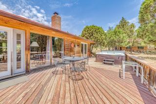 Rustic Alto Cabin with Hot Tub, Deck and Fireplace! - Alto - 9