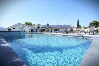 Awesome 5 bedroom 3 bath pool home with in-ground jacuzzi - Orange - 0