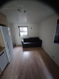 Apartment in Basement 1 room self-contain - Sandnes - 4