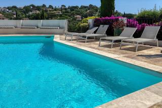 "La Chantyviere" Villa vue Exceptionnelle 180 degrés sur St Tropez avec plage privée - Sainte-Maxime - 2