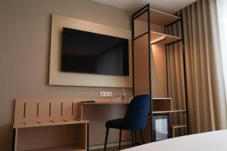 Oporto Fly Hotel - Maia - 4