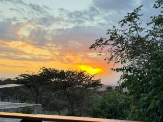 Authentic Mara Bush Home - Sekenani - 7