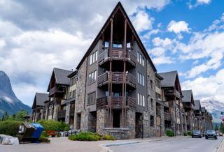 Creekside 2-Bedroom Condo - Canmore - 0