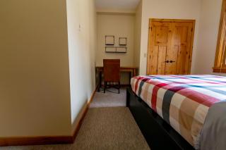 Creekside 2-Bedroom Condo - Canmore - 1