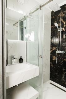 Cozy Stay in the Heart of City 1BR and Living Extendable sofa - Chişinău - 6