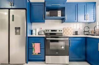 Luxury New Kingston 3 bed 2 Bath - 2