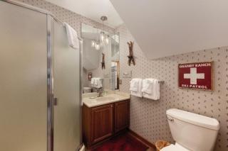 Mountainside Unit B-20 - 6