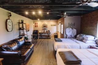 The Brickhouse - Canton - 9