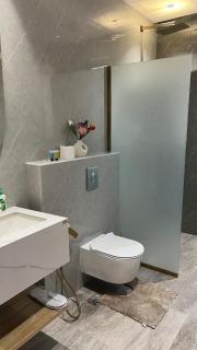 استديو هادئ مقابل بحر الراكه مع دخول ذكي - Dammam - 1