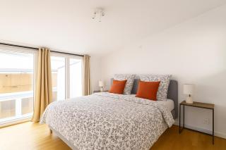 Loft, free and secure parking - 7