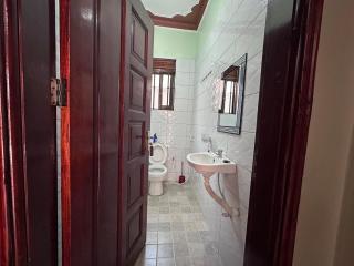 Vacation apartment by freedom city - Kampala - 4