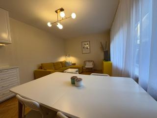 Big Family Apartment, 3 Bedrooms, Terrace, 1st Floor, City Center - Palanga - 3