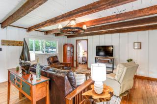 Lake Wateree Retreat Dock and Screened Porch! - Camden - 7