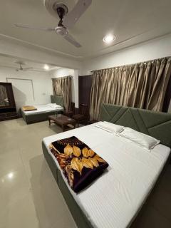 City Scape Inn - Srinagar - 0
