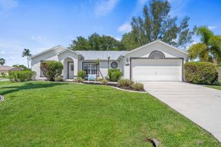 Villa Yvonne - Cape Coral - 0