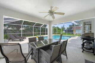Villa Yvonne - Cape Coral - 3