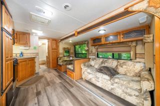 Pet-Friendly 2BR Camper with Fire Pit Grill - Gary - 1