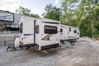 Wildwood Camper: Grill Firepit Pets OK - Gary - 8