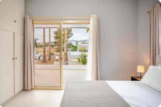 Sun Wave Villa Sea View Retreat - Peyia - 8