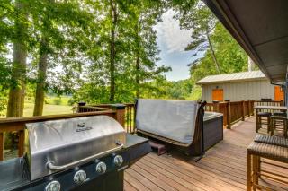 6 Mi to Helen Mtn-View Retreat with Hot Tub! - Clarkesville - 8
