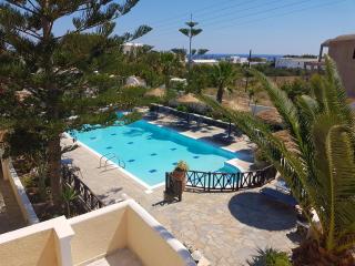 Ira Apartments - Kamari - 0