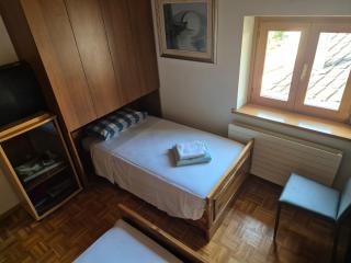 Ara Gesa Old Cottage - - 7