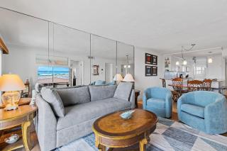 404 - 2/2 Ocean View Gem - 8