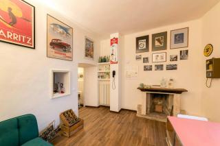 Historic Apartment With Views Of Abruzzo Valley - 4