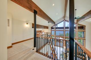 On Schweitzer Mountain Scenic Home with Decks! - Sandpoint - 3