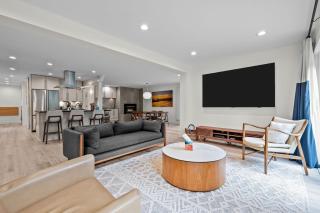 1010 Rosehill Dr - 3