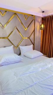 Crystal Eyo Apartments - 3