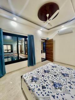 ZenRoofs - Pool Farm House - Jaipur - 4