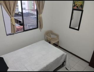 HABITACION COMODA CENTRAL, NO FAMILIAR, TODOs LOS SERVISIOS - Bucaramanga - 4