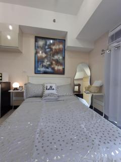 Cozy Studio Unit McKinley Hill - Manila - 4
