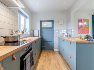 3 Bed in Sandringham 82358 - - 4