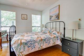 Walk to North Topsail Shores Beach House with Gear! - North Topsail Beach - 2