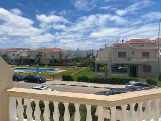 villa pour famille avec piscine et accès direct à la plage dans la résidence privée golden beach 2 - Dar Hamida - 6