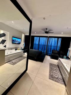 Luxury Studios Key - Gurgaon - 9