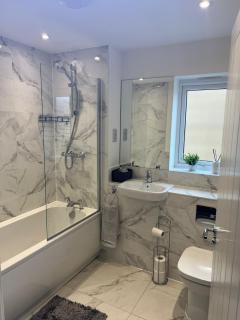 Tranquility Home - Greenhithe - 4
